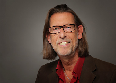 H12A1243-christoph-380n